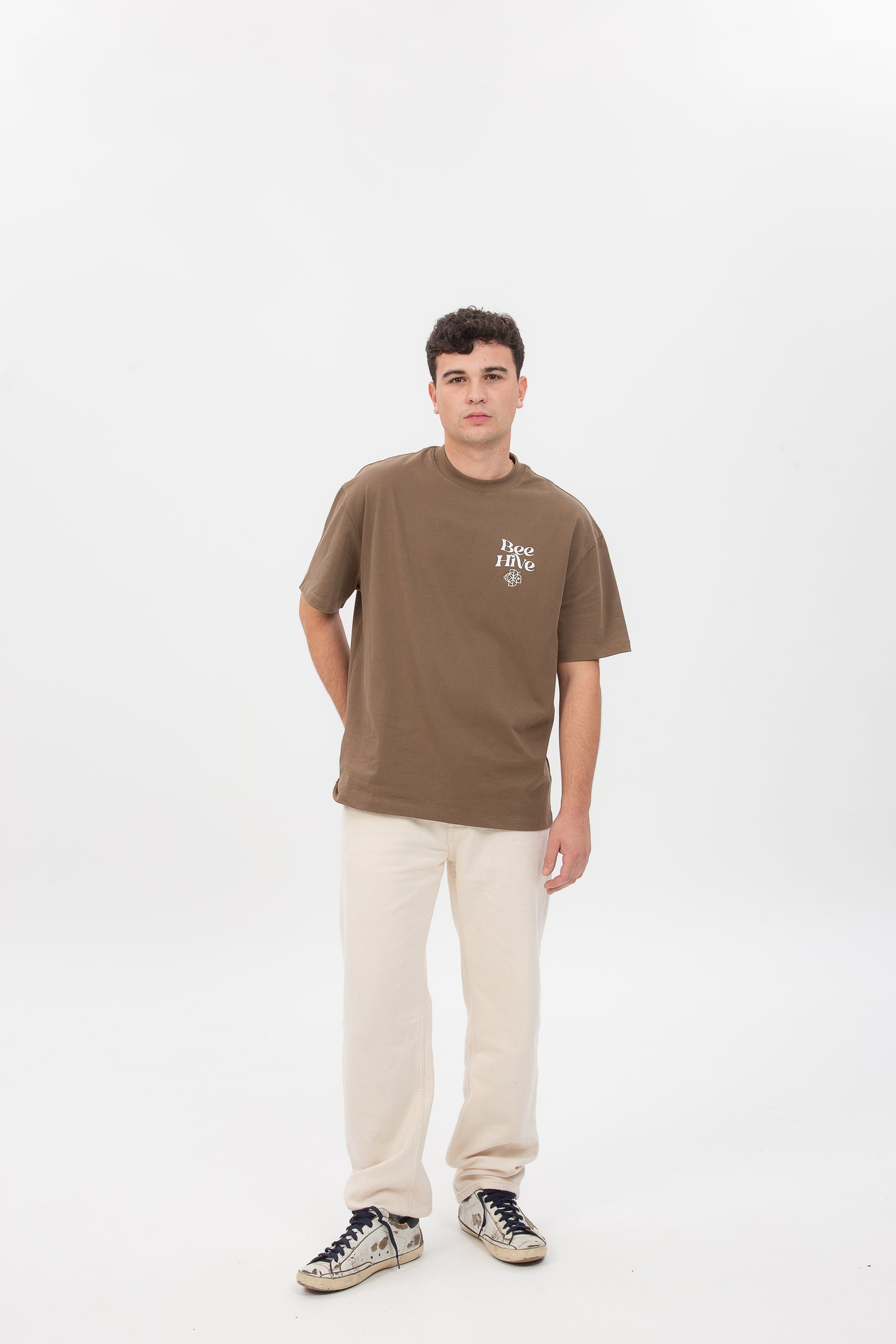 TEAMWORK TEE - CHOCOLATE