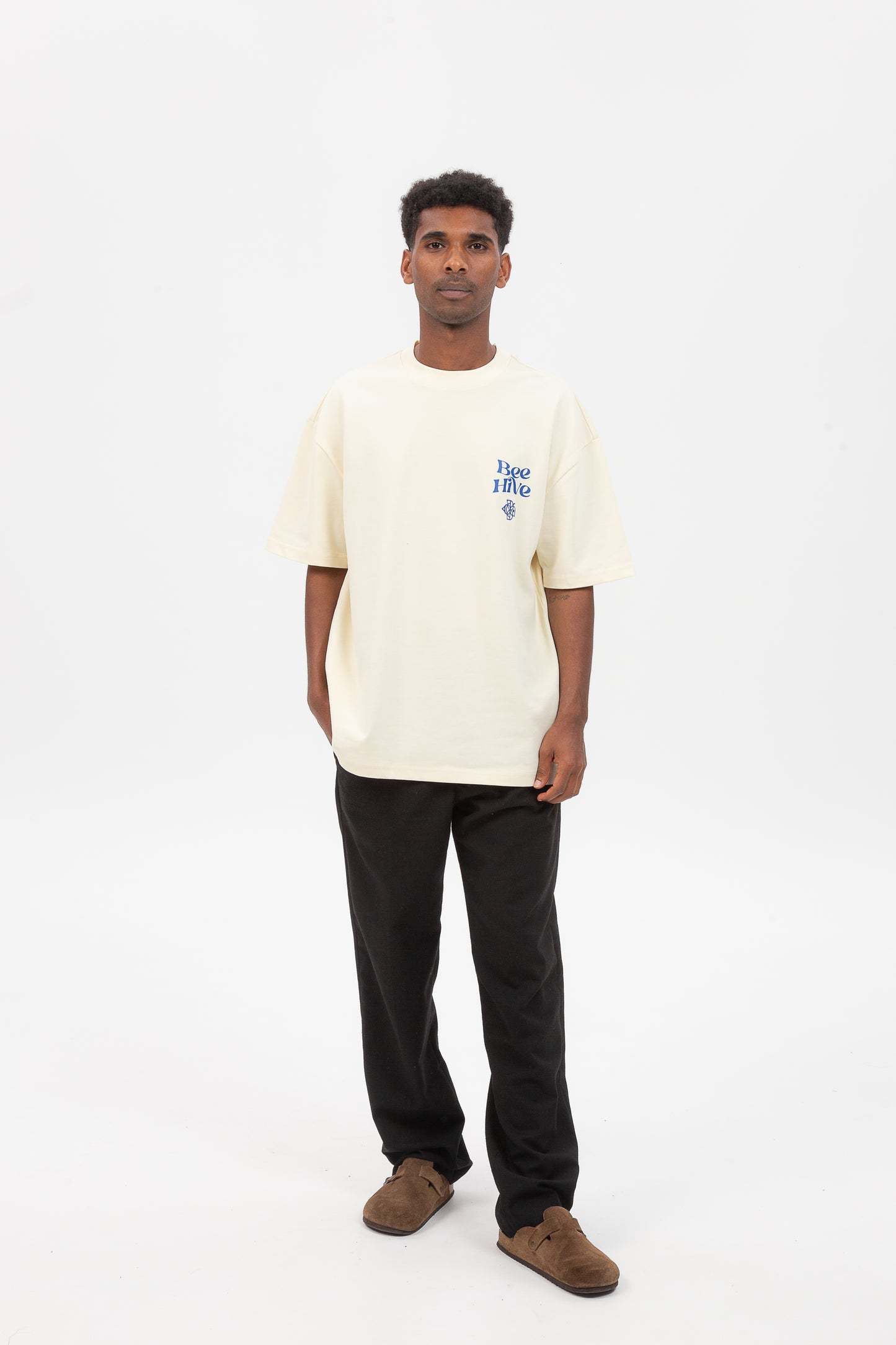 TEAMWORK TEE - MILK TEA